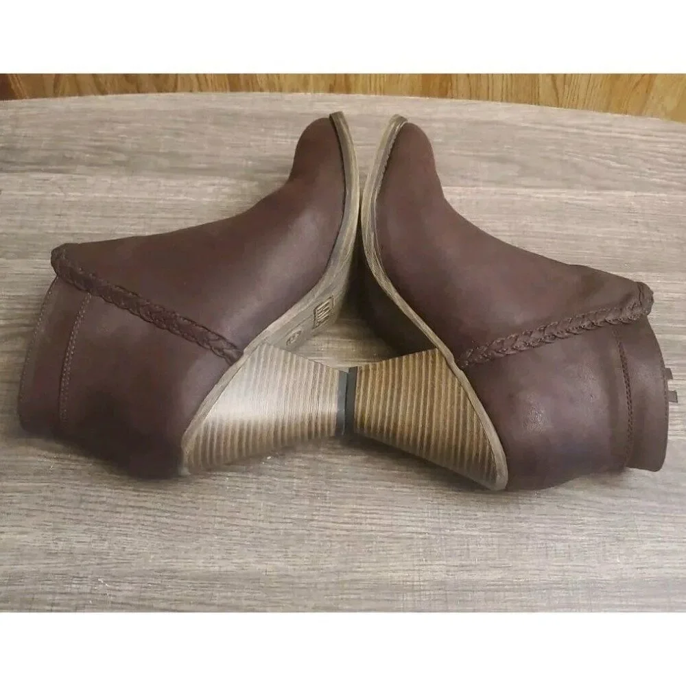 Mia Kori Ankle‎ Boots Womens Size 8.5 Brown